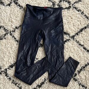 (1) Spanx leggings